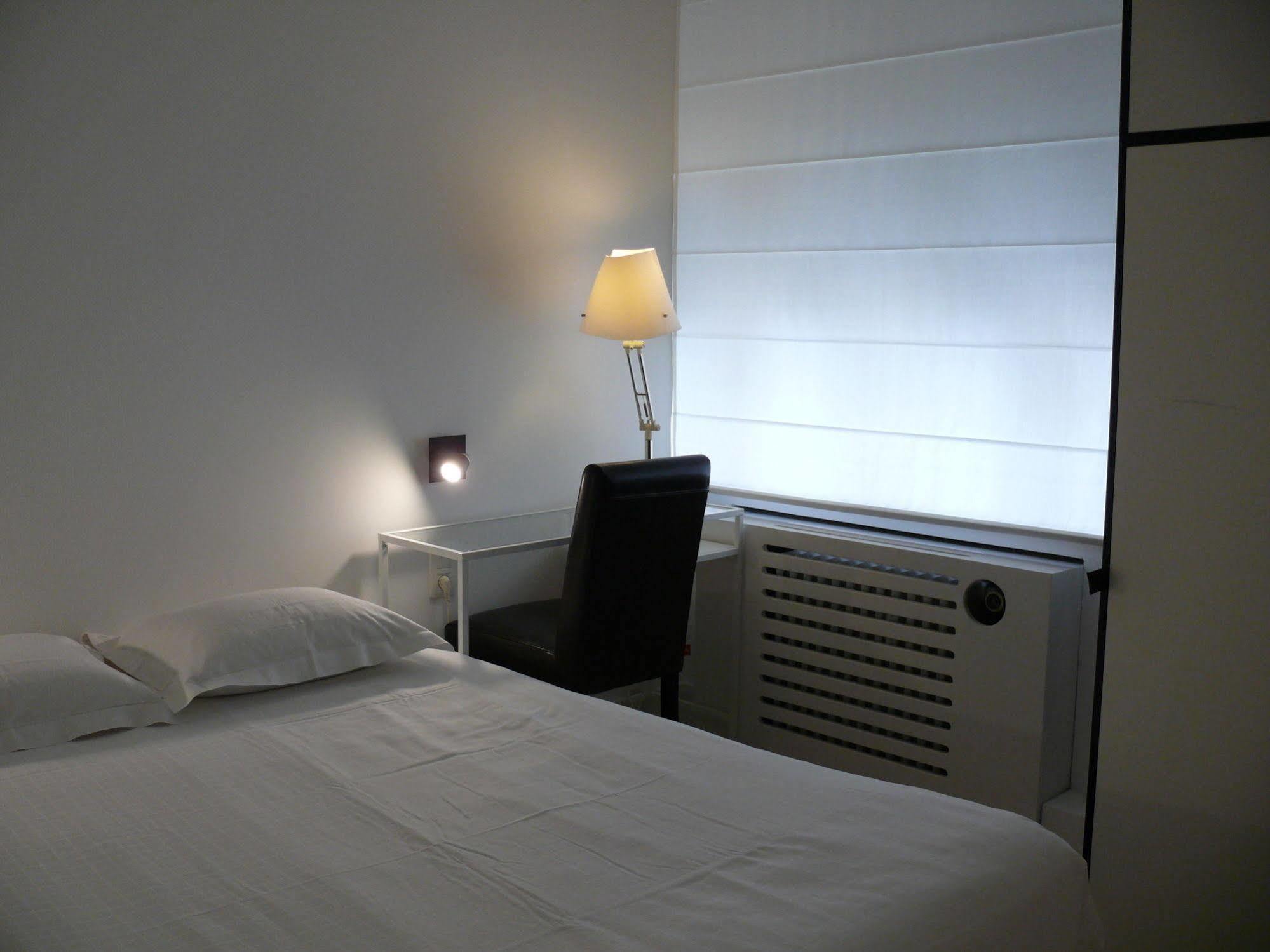 Hotel Lambeau Etterbeek Εξωτερικό φωτογραφία